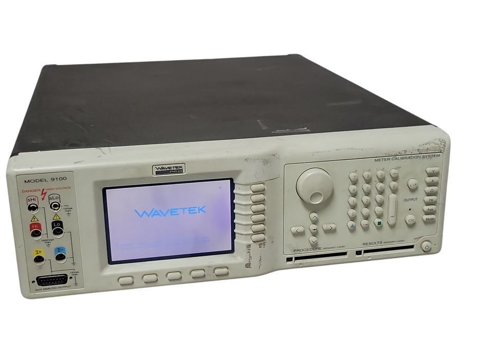 Wavetek datron 9100 Meter Calibration System, Powers on, READ