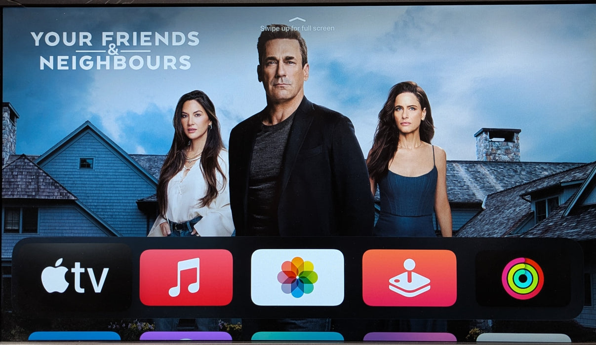 Apple TV (4th Generation) 64GB HD Media Streamer A1625 w/ Remote