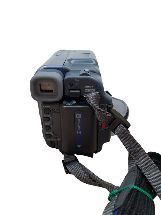 Sony Handycam CCD-TRV128 Hi8 Camcorder w/ Battery/Charger