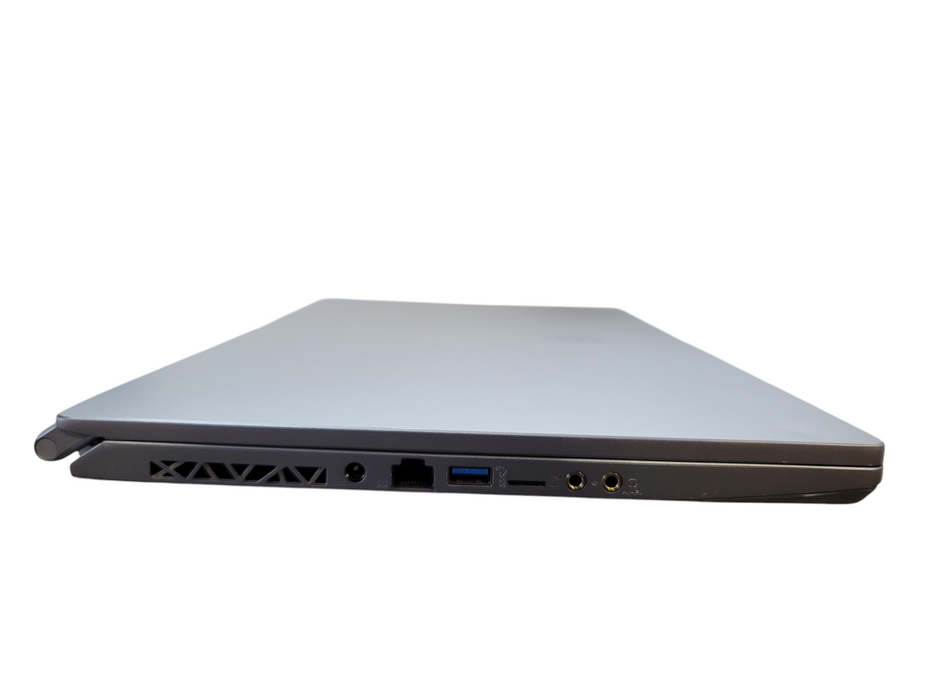 MSI Creator 17 i7-10875H 32GB DDR4 RTX 2070 Super 256GB NVMe 4K Mini LED READ !