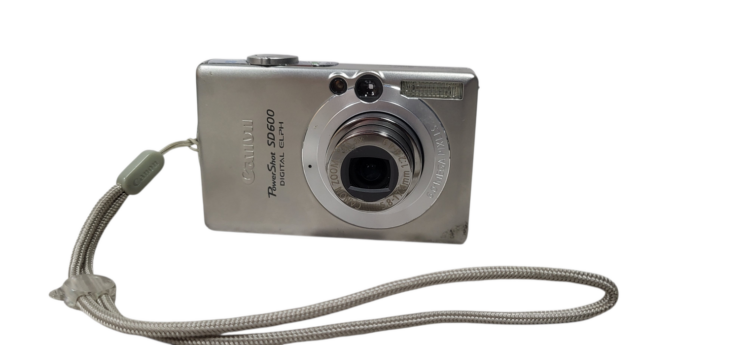 Canon PowerShot Digital ELPH SD600 6.0MP Camera  W/ Battery