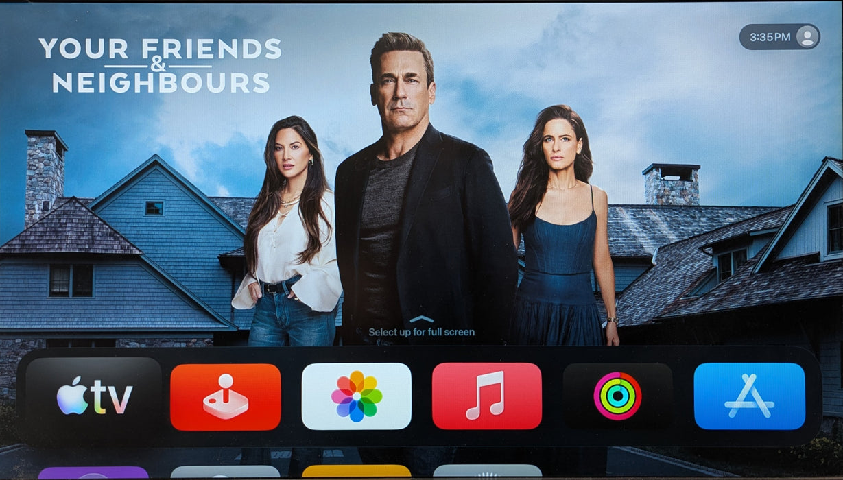 Apple TV (4th Generation) 64GB HD Media Streamer, A1625 w/ Remote