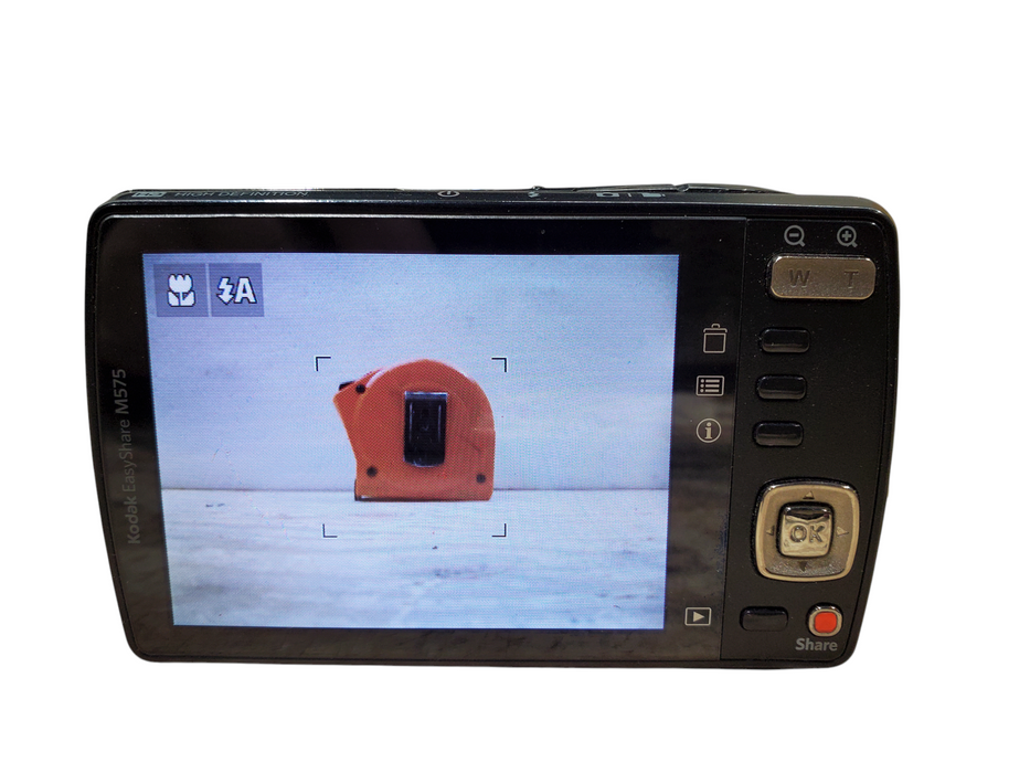 Kodak EasyShare M575 14MP Digital Camera w/ Battery/Charger