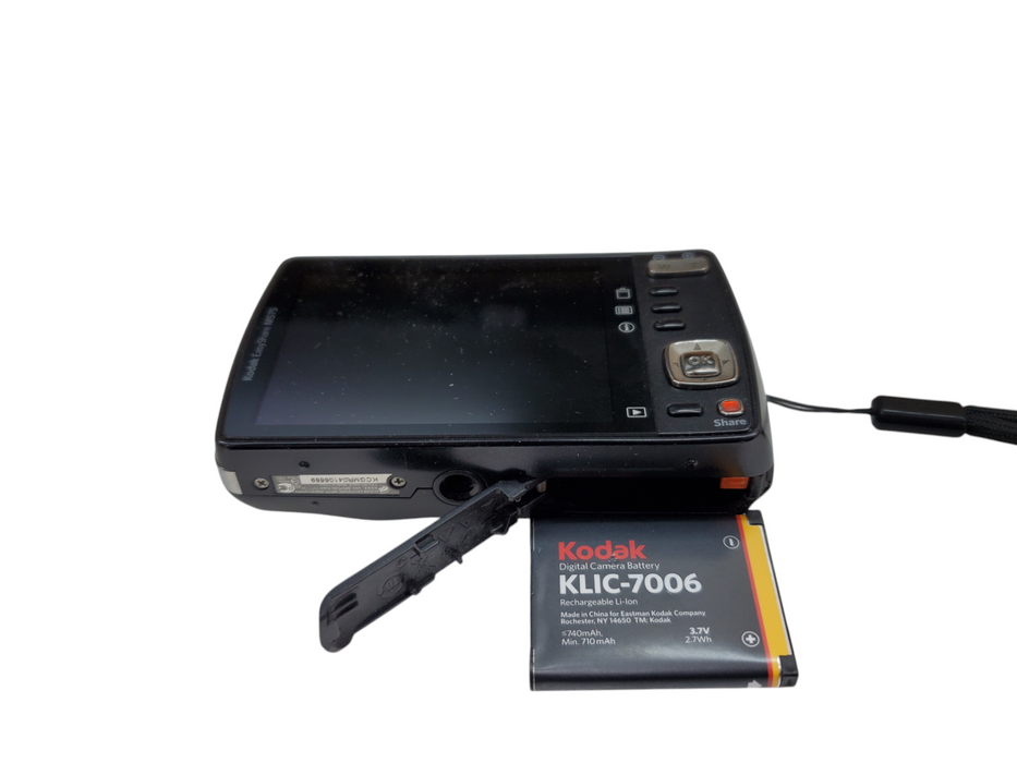 Kodak EasyShare M575 14MP Digital Camera w/ Battery/Charger