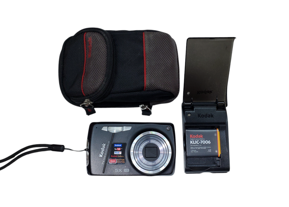 Kodak EasyShare M575 14MP Digital Camera w/ Battery/Charger