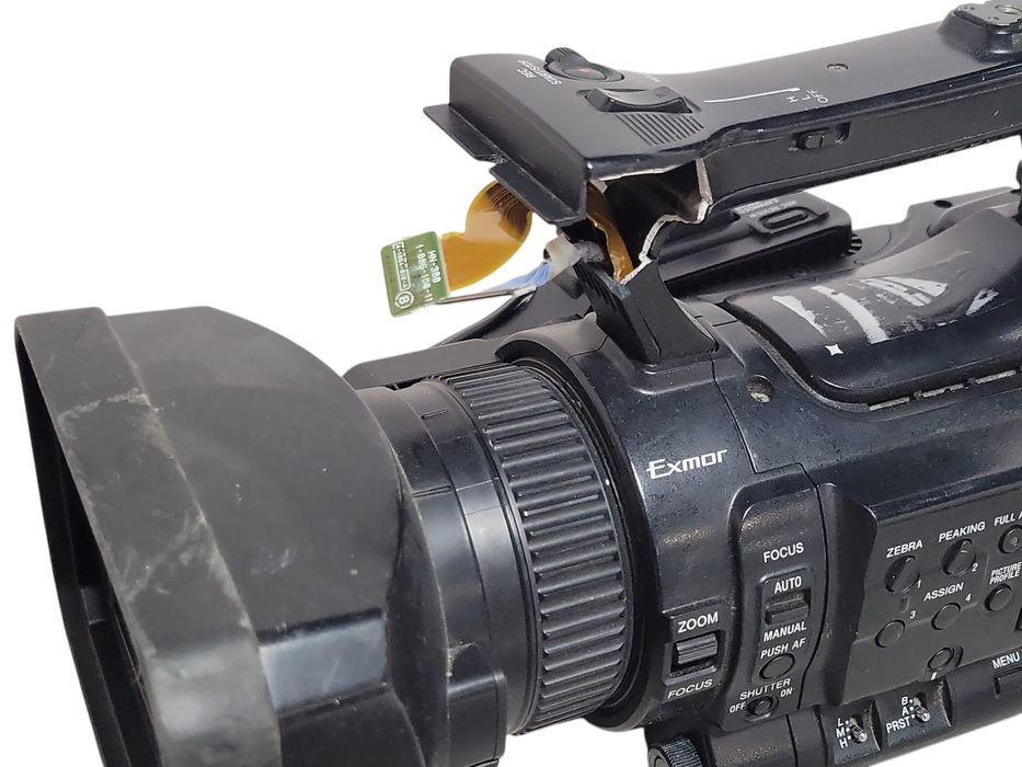Sony EXMOR XDCAM PMW-100 Solid-State Memory Camcorder, READ