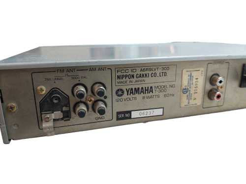 Yamaha Natural Sound AM/FM Stereo Tuner Model: T-300