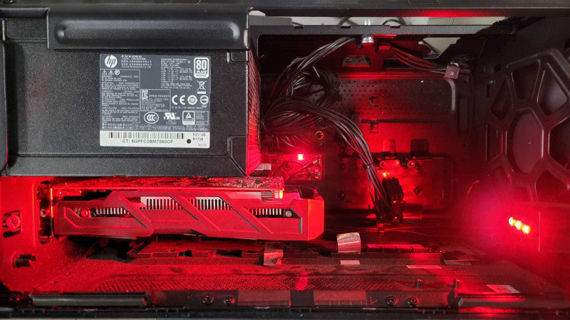 HP Omen Accelerator eGPU Shell Thunderbolt 3 ( NO GPU) %