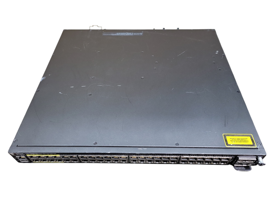 Brocade ICX7450-48P-STK-E 48-port 1 GbE PoE+ 2×40 GbE QSFP+