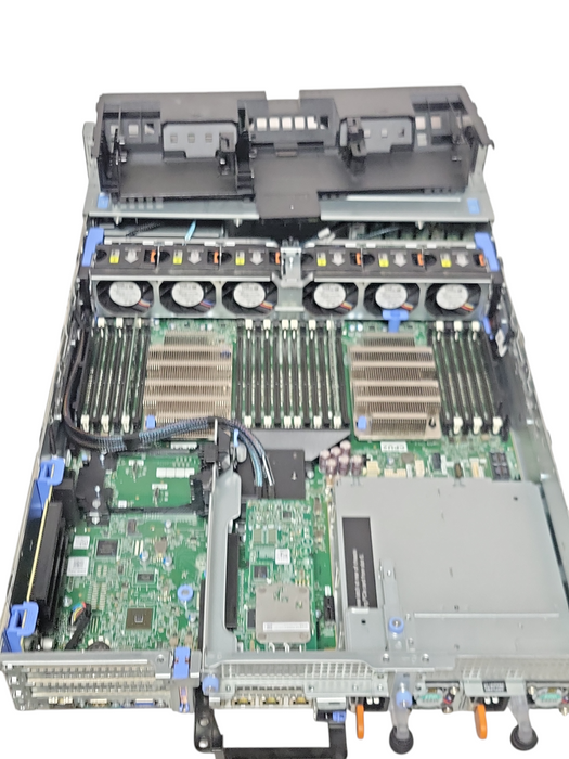 Dell PE R740, 2x Xeon Silver 4112 2.60GHz 16GB DDR4 PERC H730P,  2x PSU, 8x 2.5"