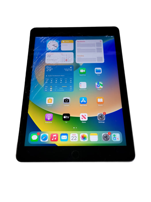 Apple iPad 5th Gen 128GB (A1823) - READ Î