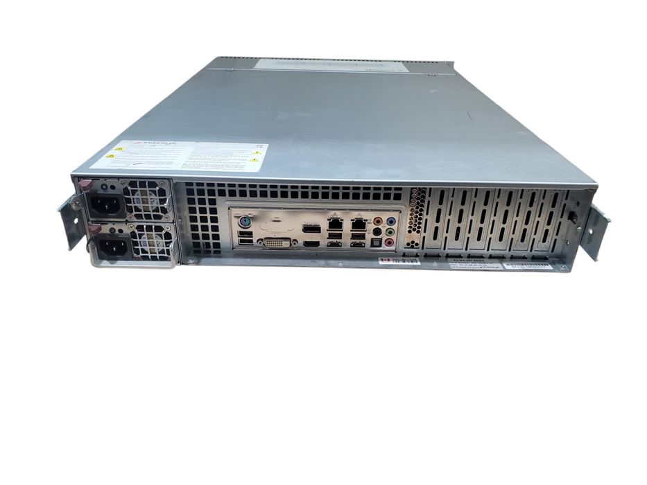 SuperMicro X11SCQ / CSE-825 - Core i7-8700 16GB DDR4 SAS 9361-8i - No HDD