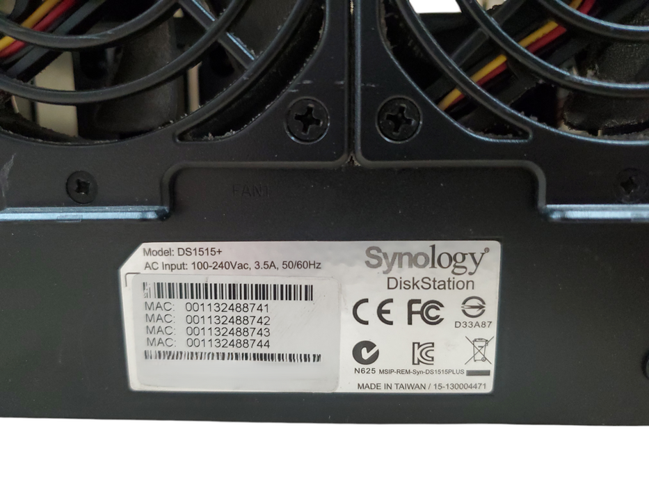 Synology DS1515+ 5-Bay NAS Disk Station 3x 2TB HDDs