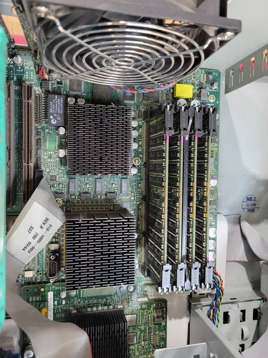 SGI Silicon Graphics Fuel Workstation - R16000 900MHz CPU 4GB DDR 200Mhz (READ)