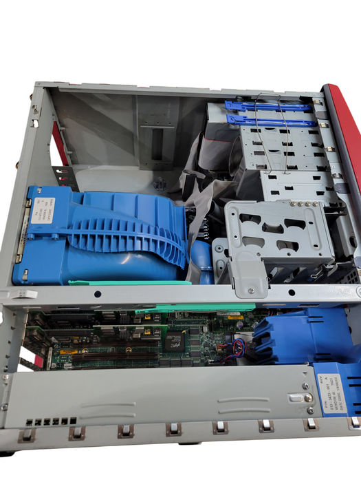SGI Silicon Graphics Fuel Workstation - R16000 900MHz CPU 4GB DDR 200Mhz (READ)