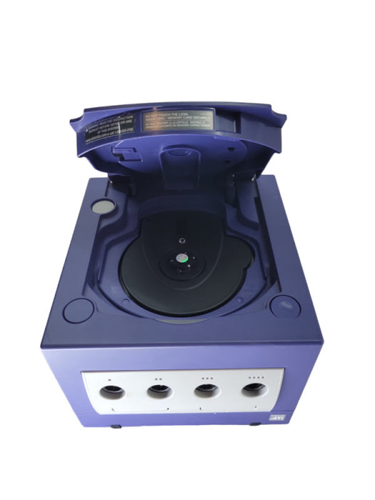 Nintendo GameCube Purple DOL-001 (USA) %