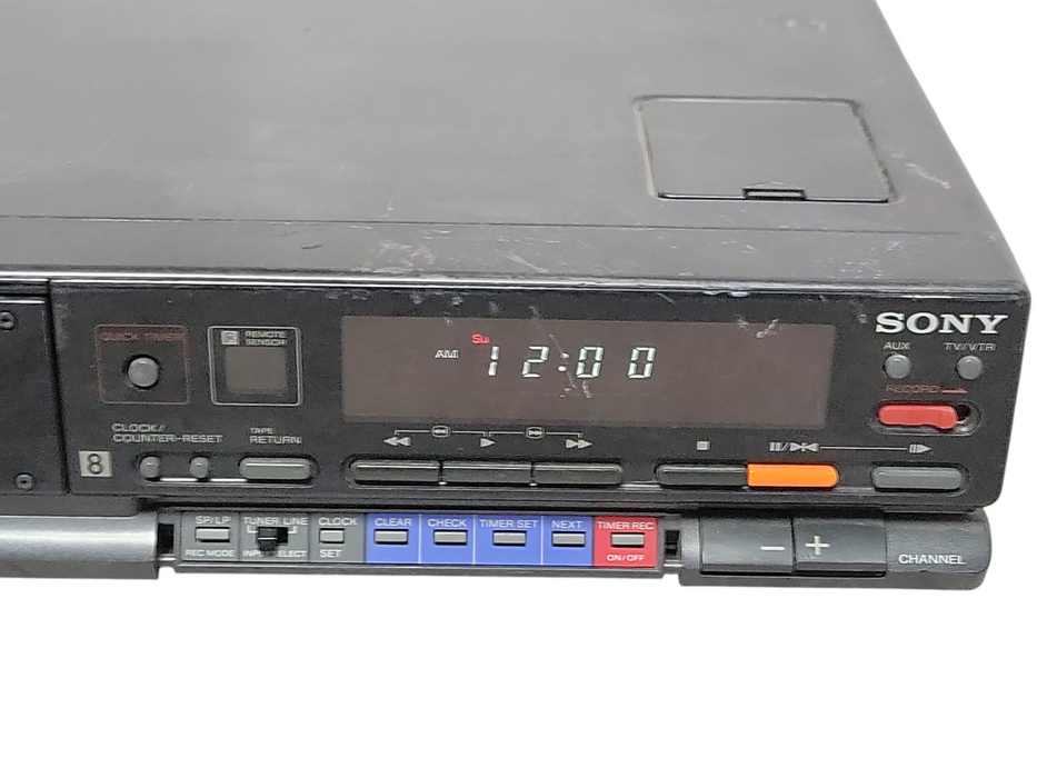 Sony Video 8 Cassette Recorder EV-A300U Powers On, READ