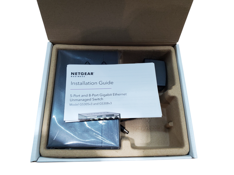 New Open Box  - Netgear GS308 8-Port Gigabit Ethernet Unamanged Switch