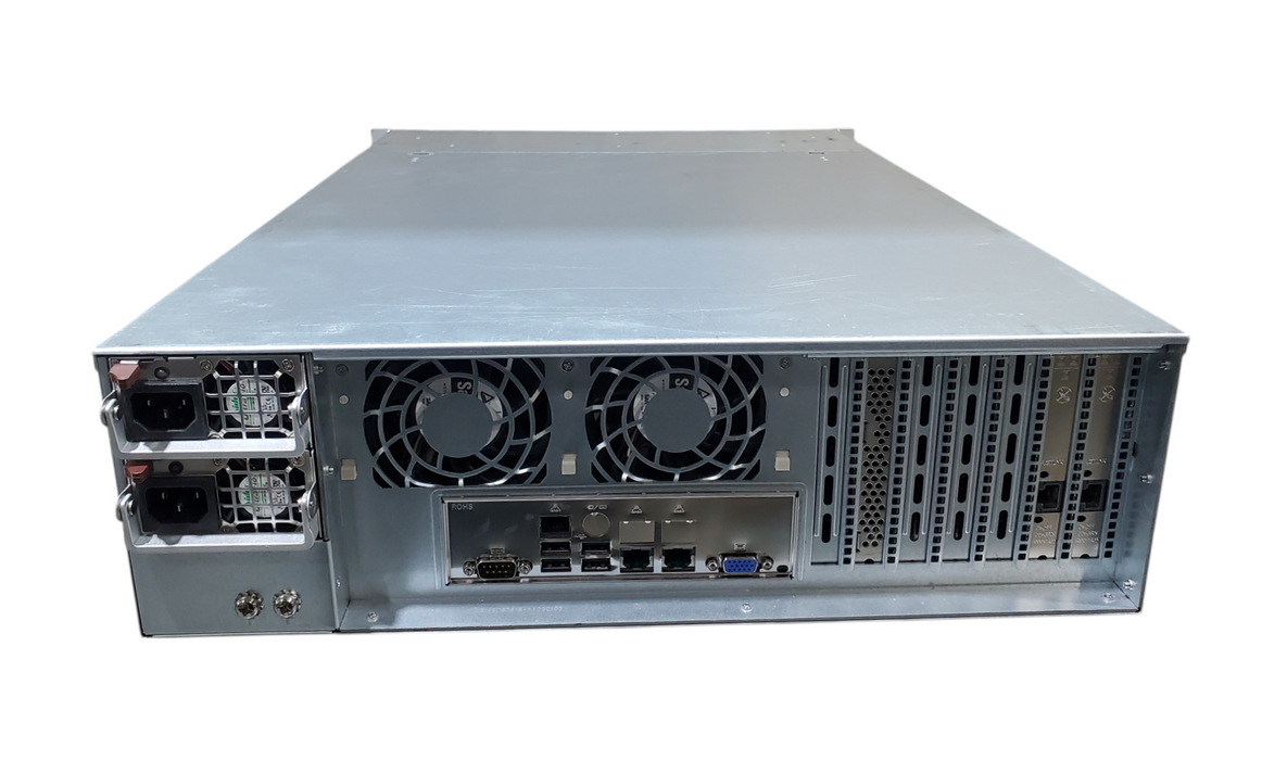 SuperMicro CSE-835 / X9DRE-TF+ | 2x Xeon E5-2609 0, 32GB DDR3 - No HDD
