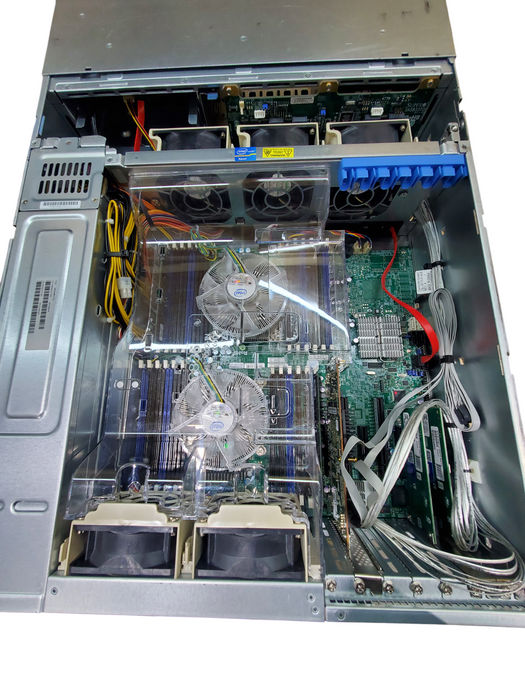 SuperMicro CSE-835 / X9DRE-TF+ | 2x Xeon E5-2609 0, 32GB DDR3 - No HDD