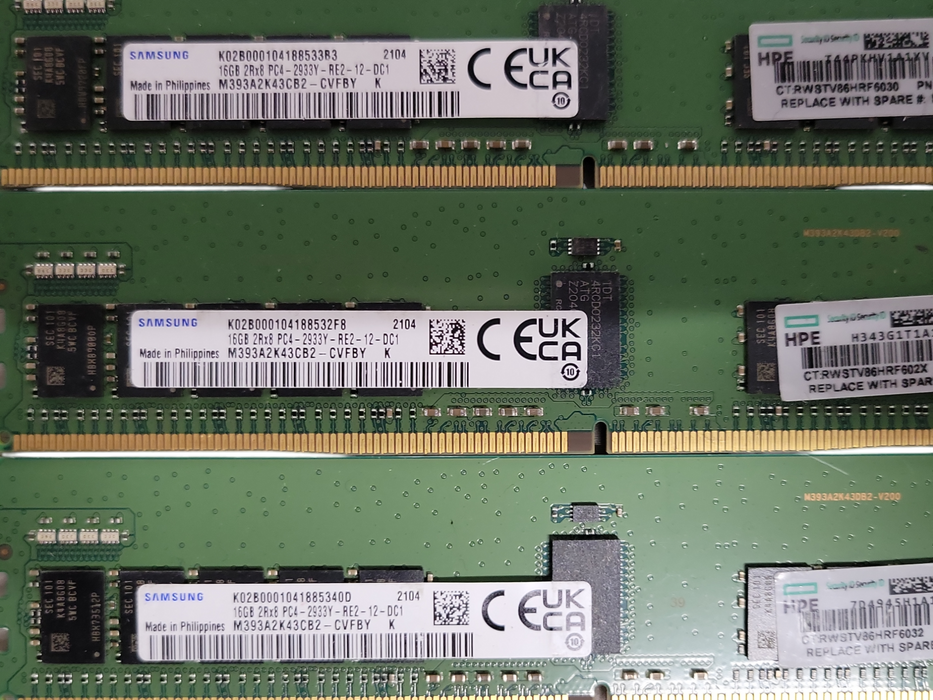 Lot of 14x Assorted Brand/Speed DDR4 Server RAMs, See detail