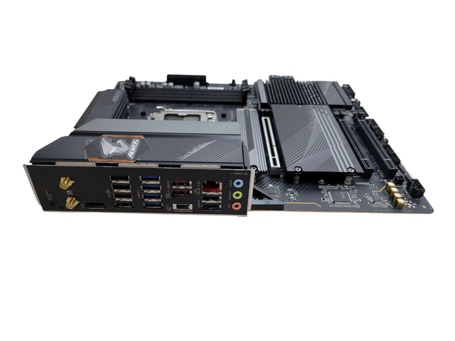 GIGABYTE X670 AORUS ELITE AX Rev 1.0 AM5 ATX Motherboard (READ)