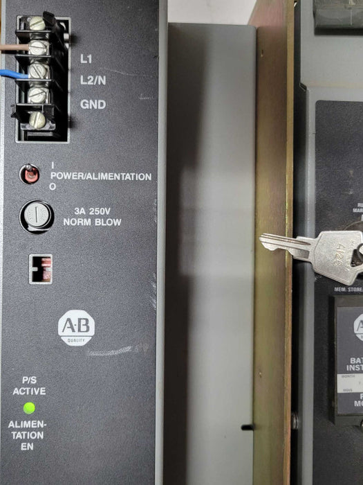 Allen Bradley CAT 1771-A2B 8-Bay I/O Chassis with cards, READ _