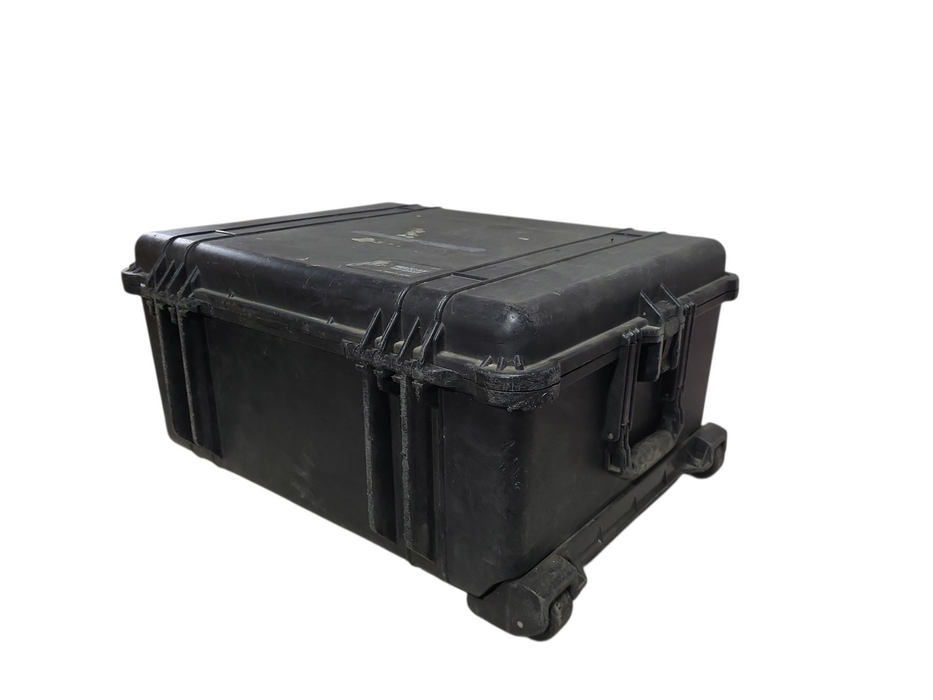 Pelican 1610 Waterproof Rolling Case