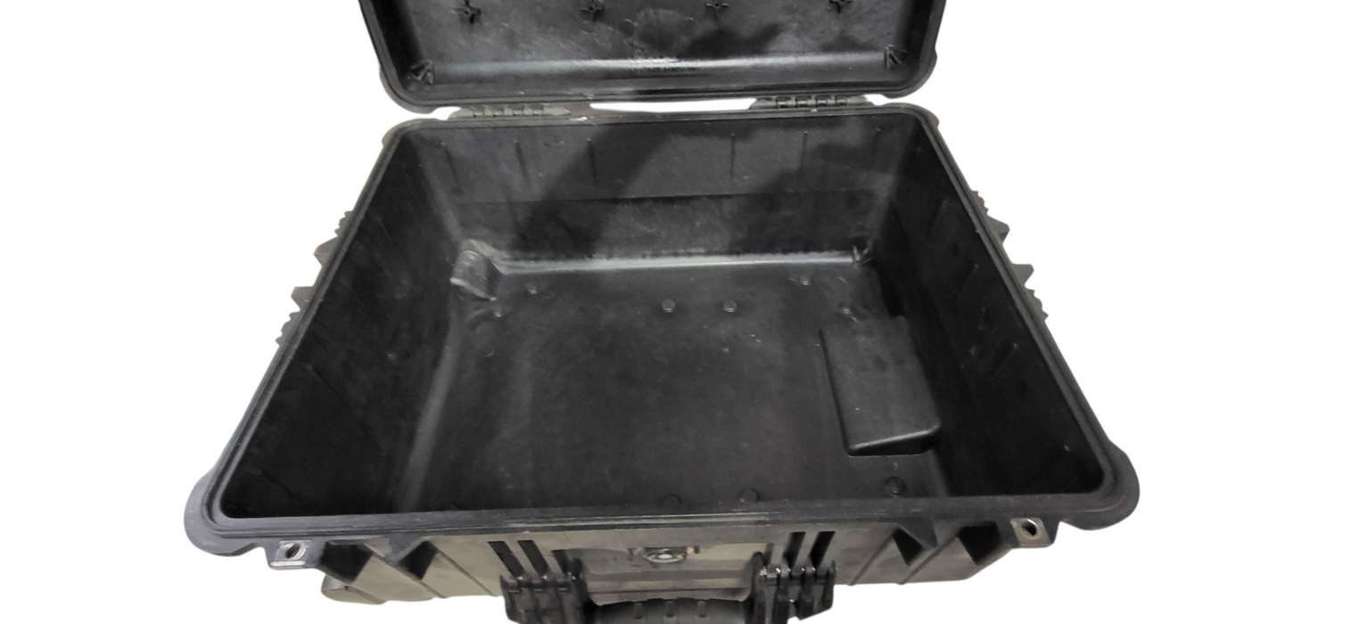 Pelican 1610 Waterproof Rolling Case