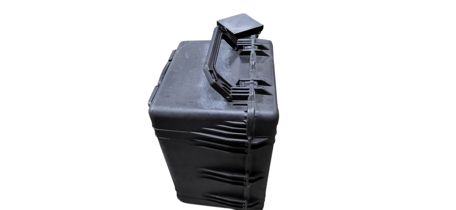 Pelican 1650 Protector Case Black Rolling Waterproof