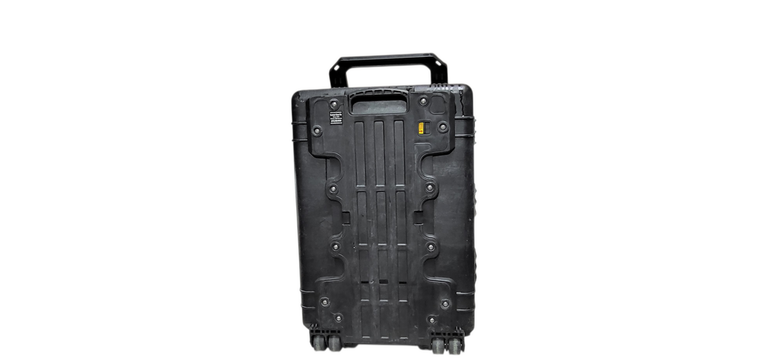 Pelican 1650 Protector Case Black Rolling Waterproof