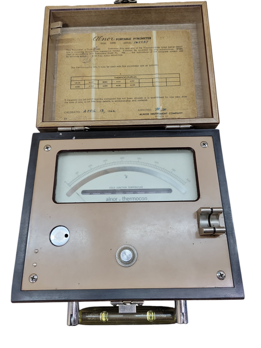 Alnor Portable Pyrometer 4200, Vintage, Pneumatic Airflow Tester