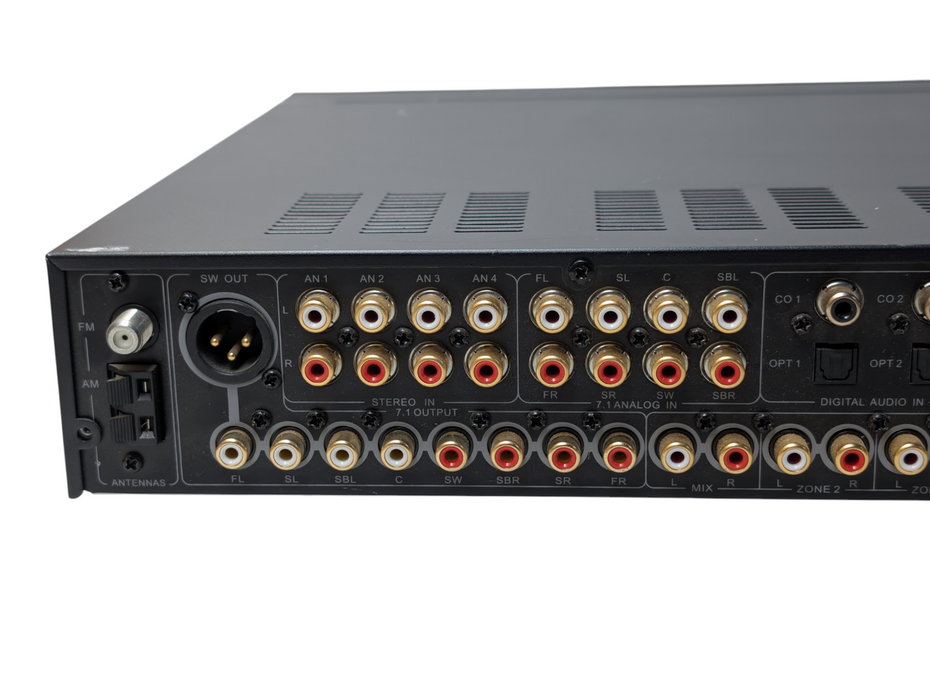 Emotiva UMC-200 7.1 Pre - Amp Surround Sound Processor