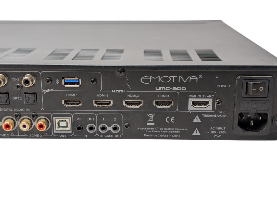 Emotiva UMC-200 7.1 Pre - Amp Surround Sound Processor