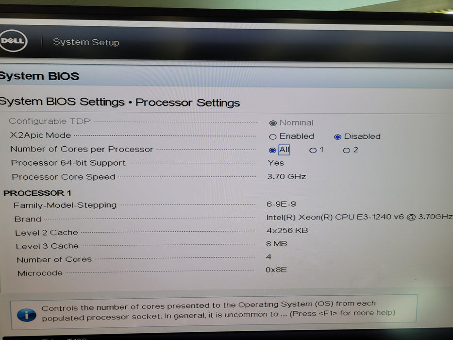 Dell PowerEdge T130 - Xeon E3-1240 v6 16GB DDR4 NO HDD PERC H330 290W PSU