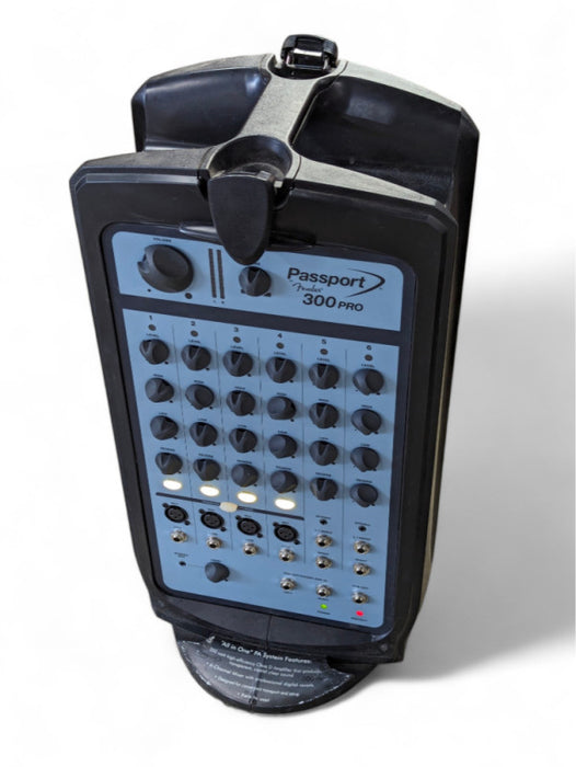 Fender Passport 300 Pro Portable 300w PA System Please READ  -
