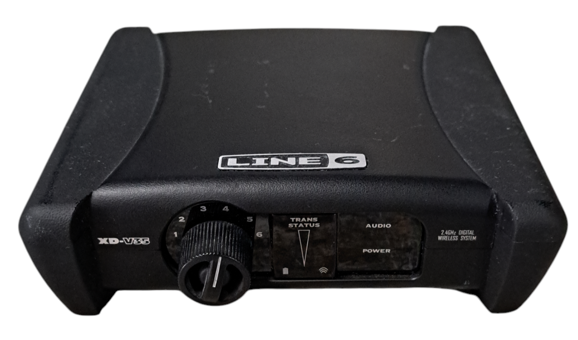 Line 6 XD-V35 Digital Wireless Receiver w/ Power Adapter
