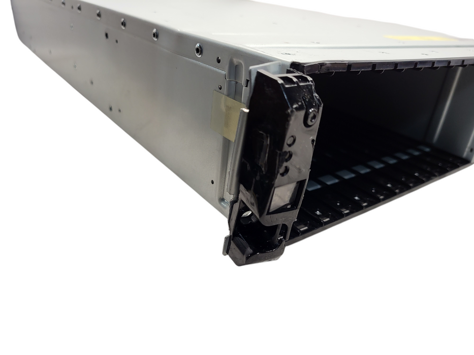 HPE / 3PAR StoreServ 8000 Expansion / 24x 12G SAS SFF, 2x QR491-63004 READ