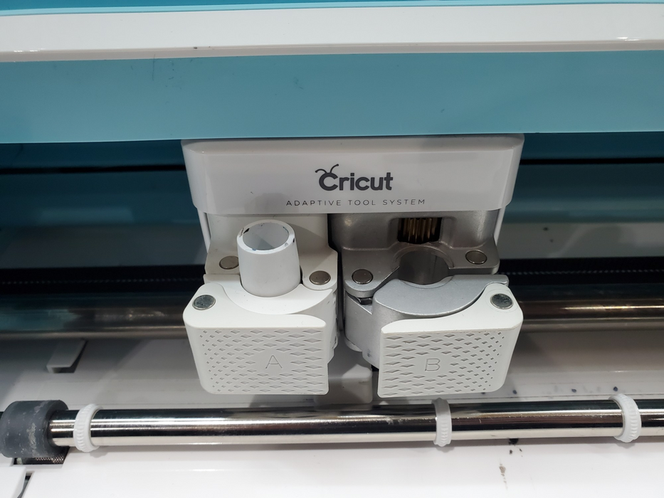 Cricut Maker CXPL301 - Smart Cutting Machine