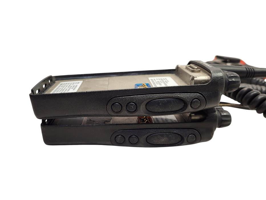 Lot of 2x MOTOROLA HT750 PORTABLE RUGGED TWO‑WAY RADIO 1x PMMN4039A READ