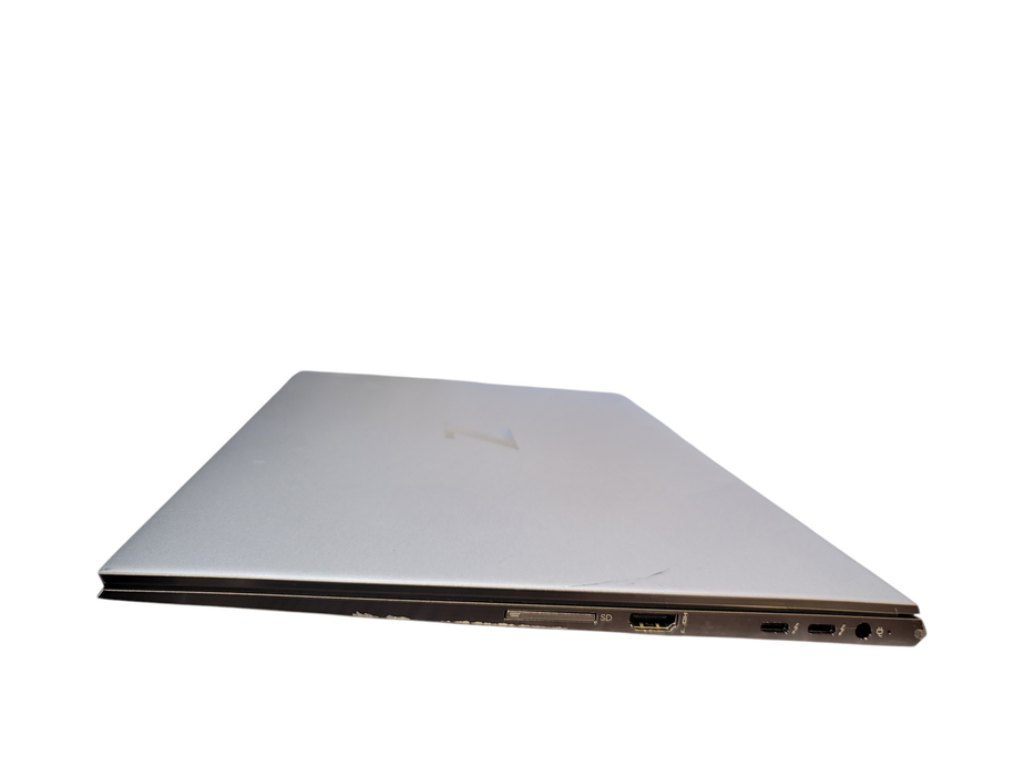 HP ZBook Studio G7 15.6" i7-10850H 16GB DDR4 Quadro T1000 256GB NVMe