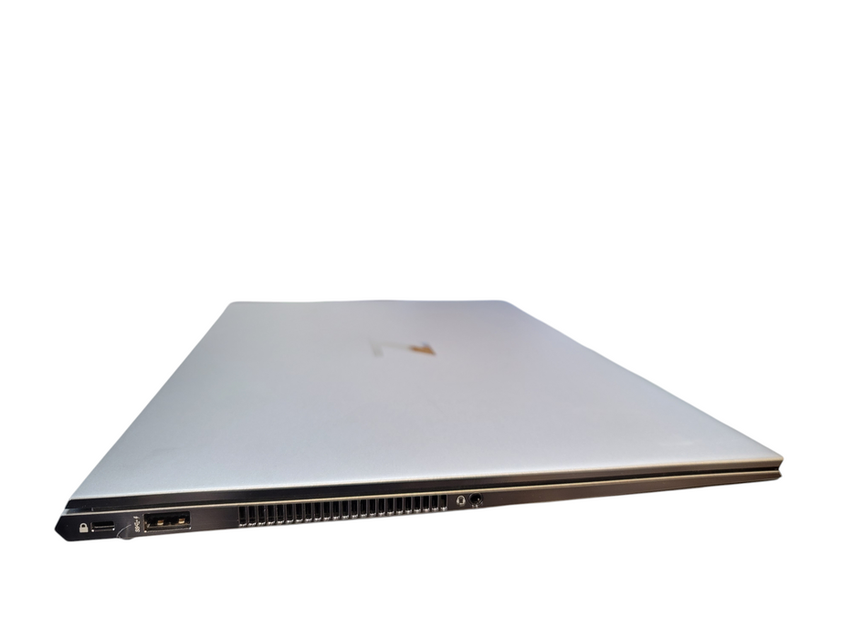 HP ZBook Studio G7 15.6" i7-10850H 16GB DDR4 Quadro T1000 256GB NVMe