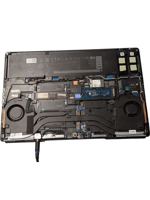 DELL Precision 7560 Intel Core i9-11950H NVIDIA T1200 Please READ