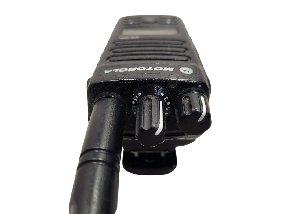 Motorola XPR3500e UHF MHz AAH02RDH9VA1AN 2-Way Radio READ