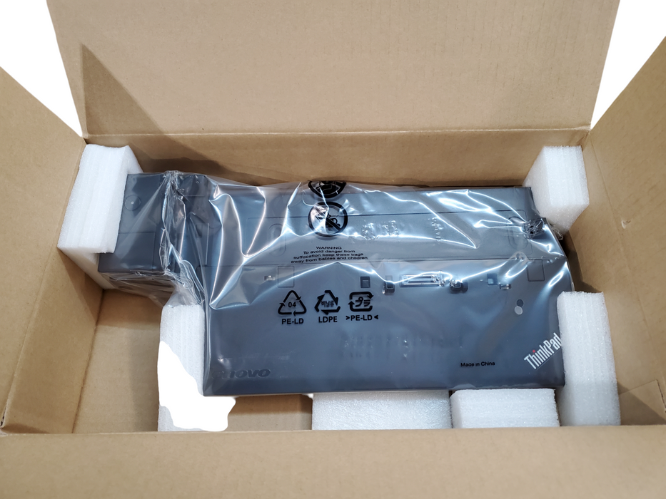 New Open Box - LENOVO ThinkPad Basic Dock 90W (40A00090US)