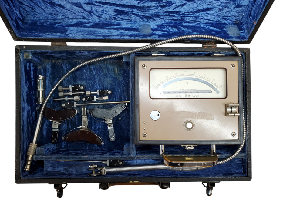 ALNOR Thermocon w/ Probe & Carrying Case *READ*