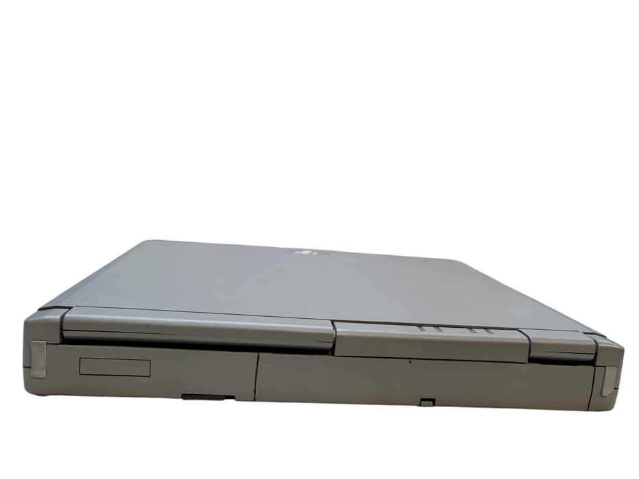 VINTAGE LAPTOP AST Bravo NB 4/33s Intel 486 4MB RAM 120MB HDD