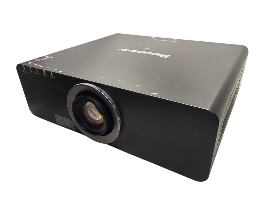 Panasonic PT-DZ680 WUXGA Home Cinema DLP Projector Lamp hour: 1905h No remote