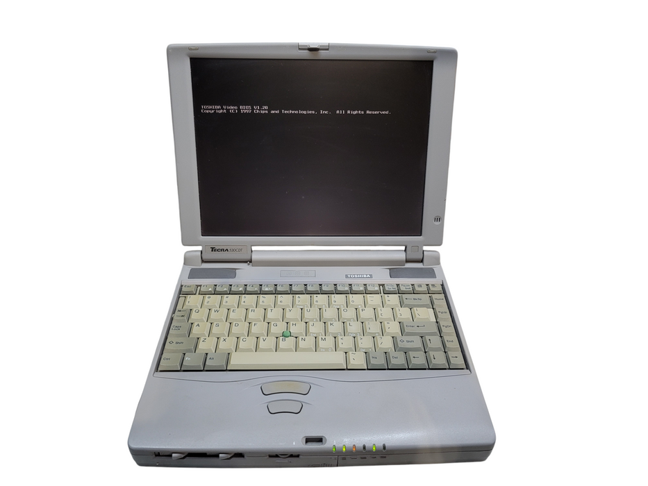 VINTAGE LAPTOP TOSHIBA TECRA 530CDT Pentium 166MHz 64MB RAM No HDD