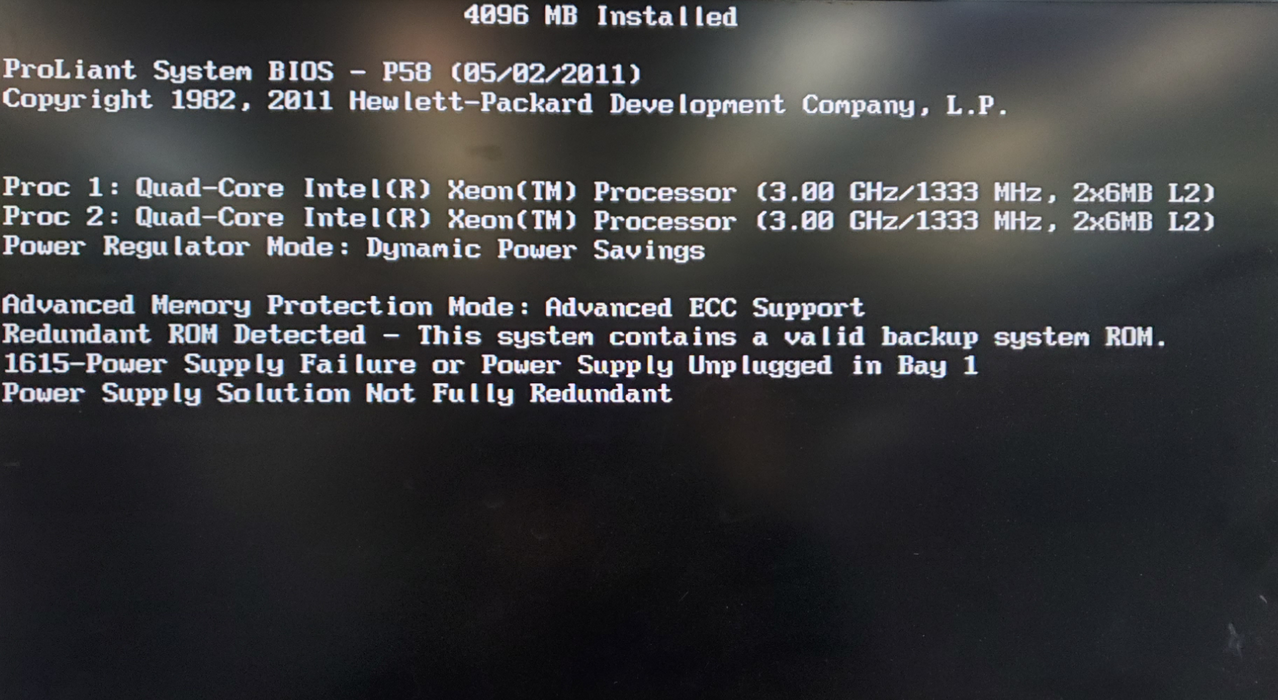 HP ProLiant DL360 G5 - 2x Intel Xeon X5450, 4GB RAM, E200i, - No HDD